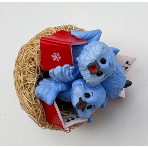 Vtg Hallmark Treetop Trio Christmas Ornament Blue Birds Singing In Nest Clip On - Picture 7 of 11